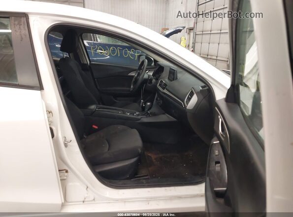 3MZBN1U71JM171925 2018 MAZDA 3 Белый 