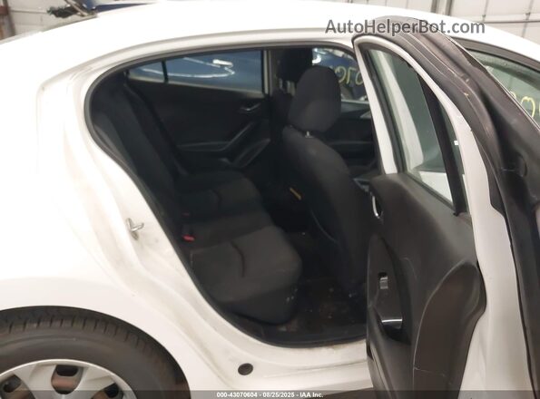 3MZBN1U71JM171925 2018 MAZDA 3 Белый 