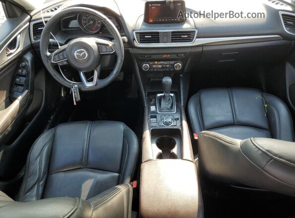 3MZBN1V36JM201108 2018 MAZDA 3 Silver 