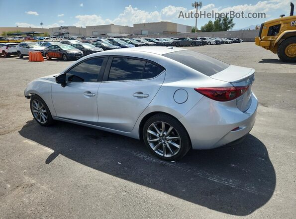 3MZBN1W33JM159902 2018 MAZDA 3 Silver 