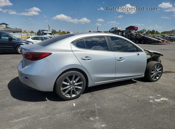 3MZBN1W33JM159902 2018 MAZDA 3 Silver 