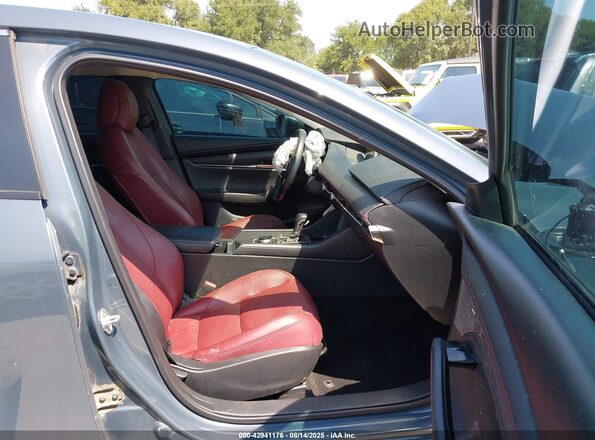 3MZBPACM4PM365617 2023 MAZDA 3 Gray Vista interior delantera
