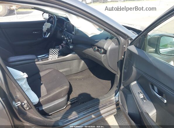 3N1AB8CV2MY295427 2021 NISSAN SENTRA Gray Вид салону спереду