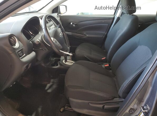 3N1CN7AP5JL812159 2018 NISSAN VERSA Серый 