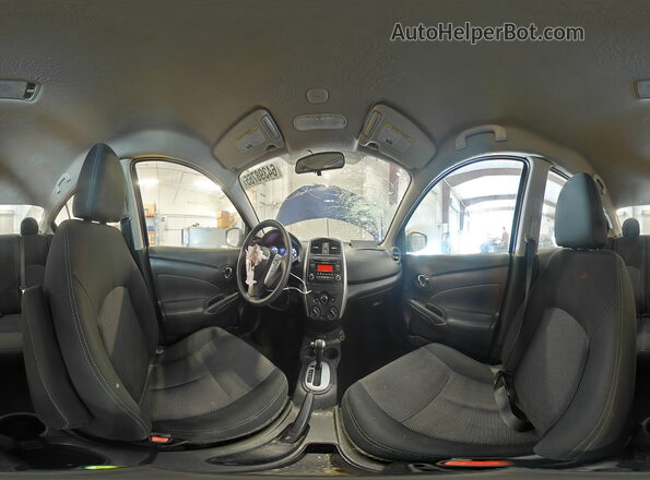 3N1CN7AP8JL869889 2018 NISSAN VERSA Синий 