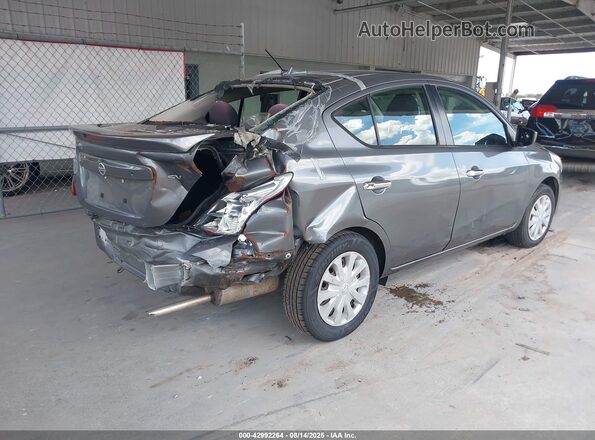 3N1CN7APXJL842631 2018 NISSAN VERSA Gray 