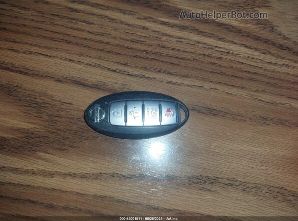 3N1CN8EV2ML824689 2021 NISSAN VERSA Gray Առջևի վահանակի տեսք