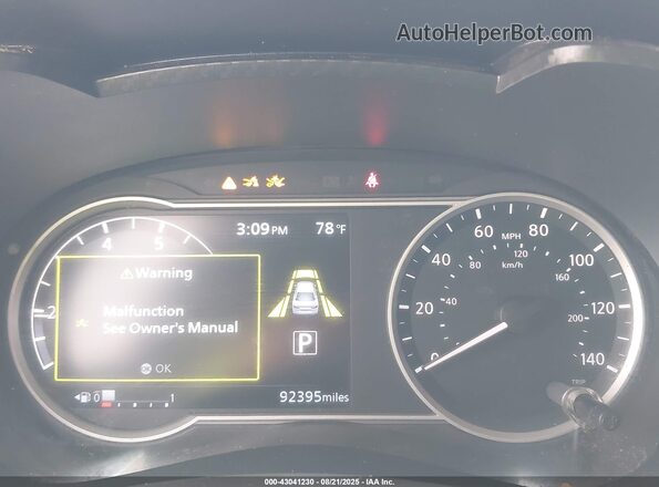 3N1CN8EV5ML850932 2021 NISSAN VERSA Silver 