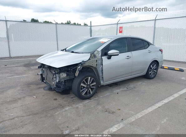 3N1CN8EV5ML850932 2021 NISSAN VERSA Silver 
