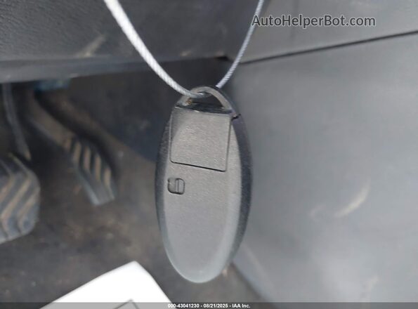 3N1CN8EV5ML850932 2021 NISSAN VERSA Silver 
