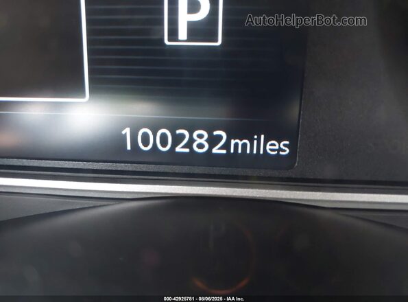 3N1CN8EV9ML835852 2021 NISSAN VERSA Silver 