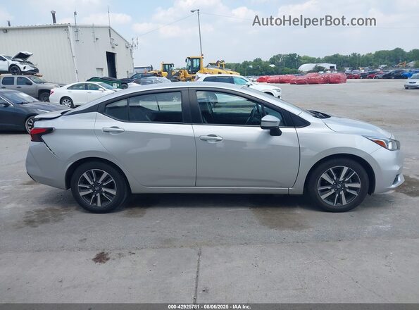 3N1CN8EV9ML835852 2021 NISSAN VERSA Silver 