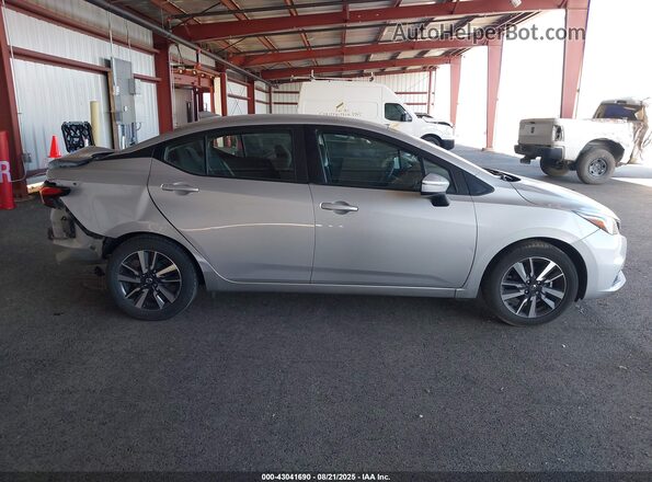 3N1CN8EV9ML868088 2021 NISSAN VERSA Silver Панорамний вид салону 360°