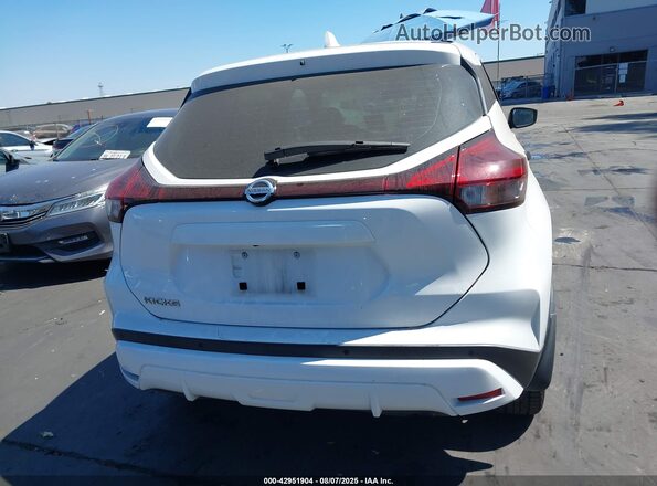3N1CP5BV1ML545036 2021 NISSAN KICKS Белый 