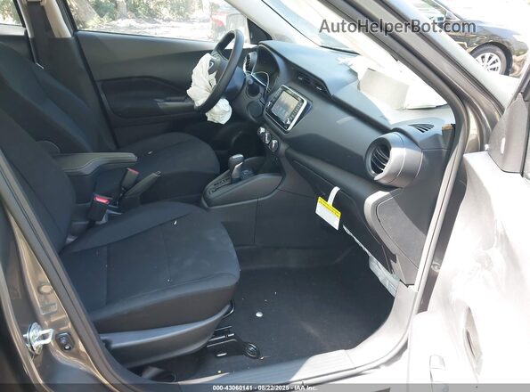 3N1CP5BV2SL489444 2025 NISSAN KICKS PLAY Gray Widok wnętrza z przodu