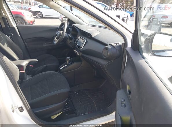3N1CP5BV7ML525888 2021 NISSAN KICKS White Widok wnętrza z przodu