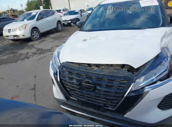 3N1CP5BV7ML525888 2021 NISSAN KICKS White Widok zestawu wskaźników