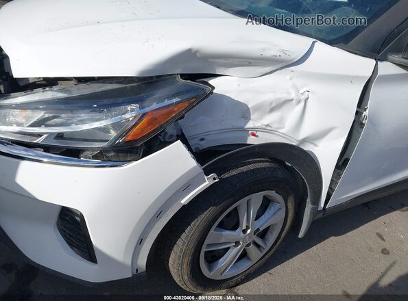3N1CP5BV7ML525888 2021 NISSAN KICKS White Widok z przodu