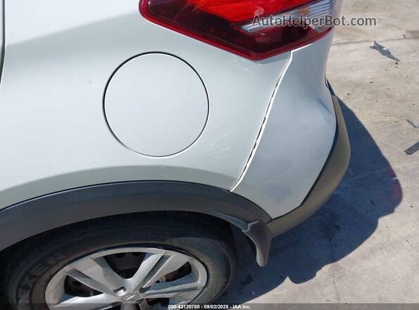 3N1CP5CU1JL540873 2018 NISSAN KICKS White 