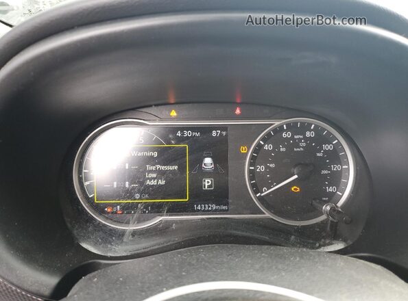3N1CP5CU2JL509471 2018 NISSAN KICKS Gray 