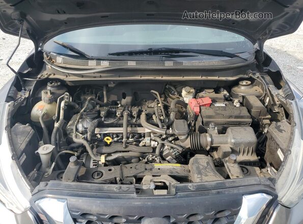 3N1CP5CU2JL509471 2018 NISSAN KICKS Gray 