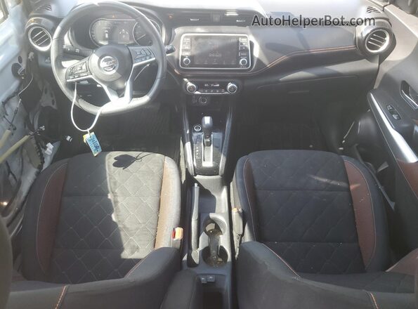 3N1CP5CU3JL522679 2018 NISSAN KICKS Белый 