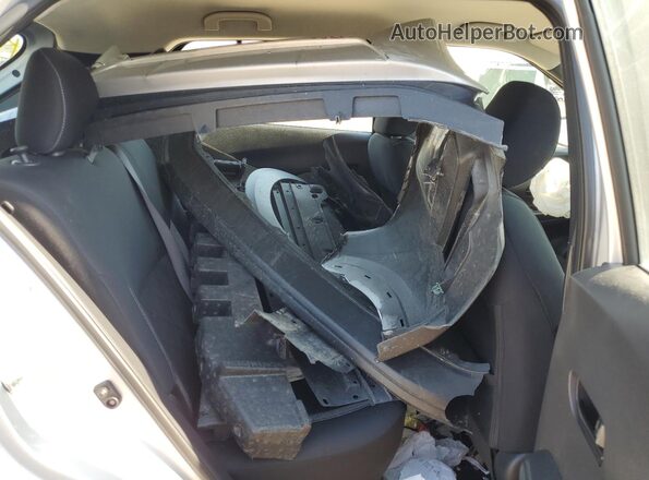 3N1CP5CU8JL538585 2018 NISSAN KICKS Silver 
