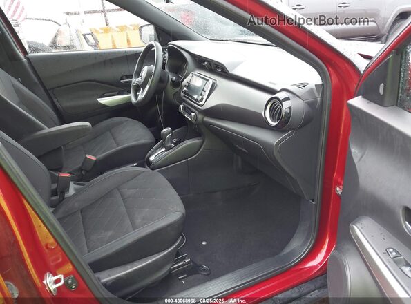 3N1CP5CV4LL517387 2020 NISSAN KICKS Темно-бордовый Вид салона спереди
