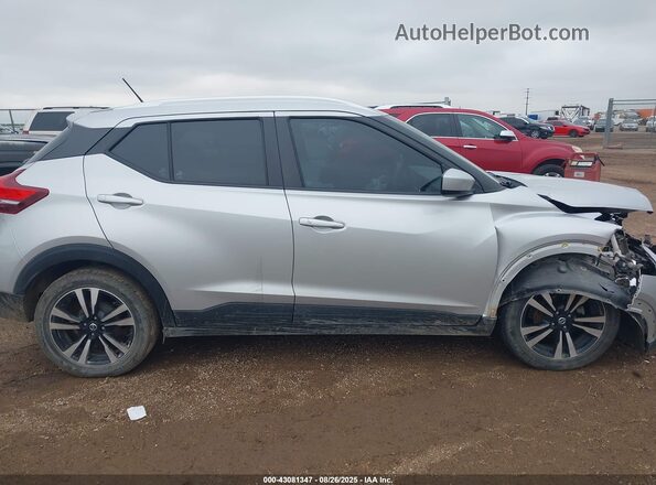 3N1CP5CV7LL496745 2020 NISSAN KICKS Silver ხელსაწყოთა პანელის ხედი