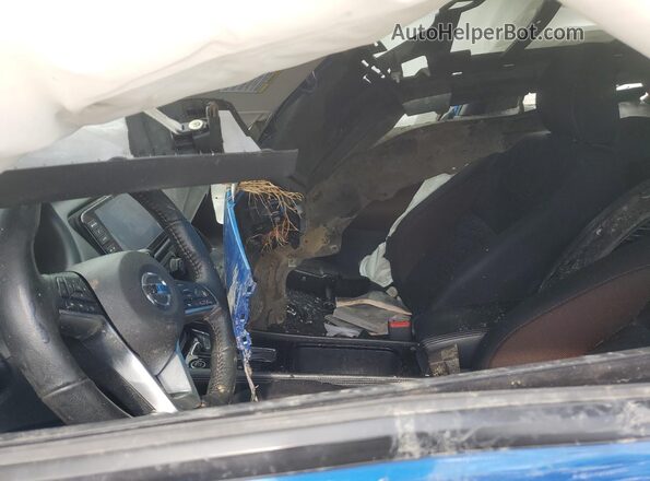 3N1CP5DV0ML560818 2021 NISSAN KICKS Blue Вид салону спереду