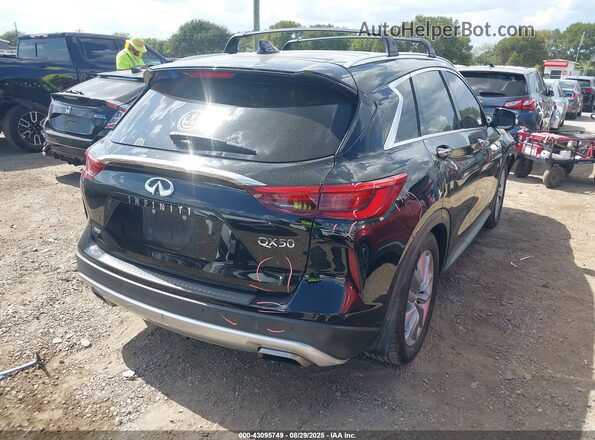 3PCAJ5M38LF103417 2020 INFINITI QX50 Black Задня права чверть