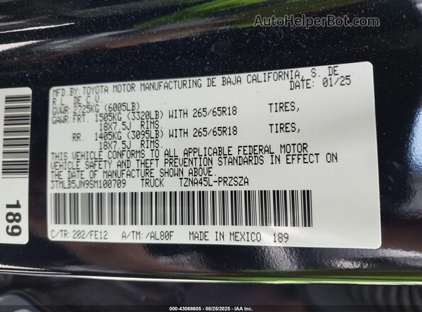 3TMLB5JN9SM100709 2025 TOYOTA TACOMA Black Շարժիչի բաժամունքի տեսք