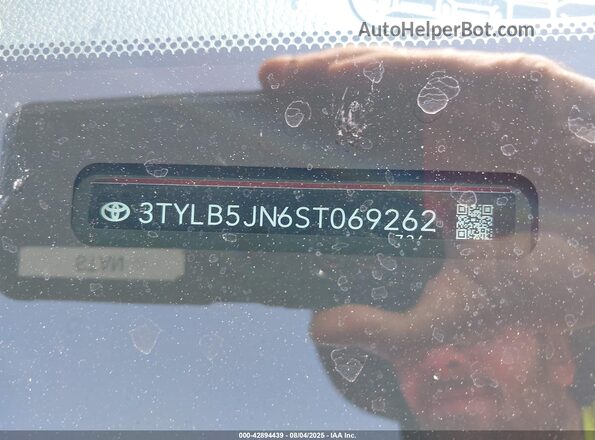 3TYLB5JN6ST069262 2025 TOYOTA TACOMA Red 