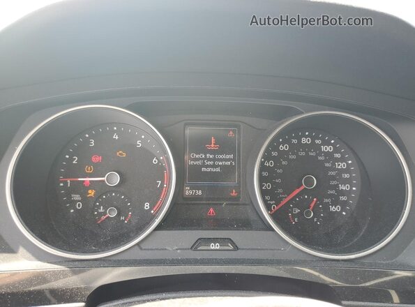 3VV1B7AX0MM091083 2021 VOLKSWAGEN TIGUAN Silver ხელსაწყოთა პანელის ხედი