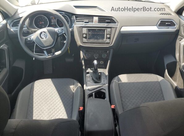 3VV1B7AX0MM091083 2021 VOLKSWAGEN TIGUAN Silver წინა პანელის ხედი