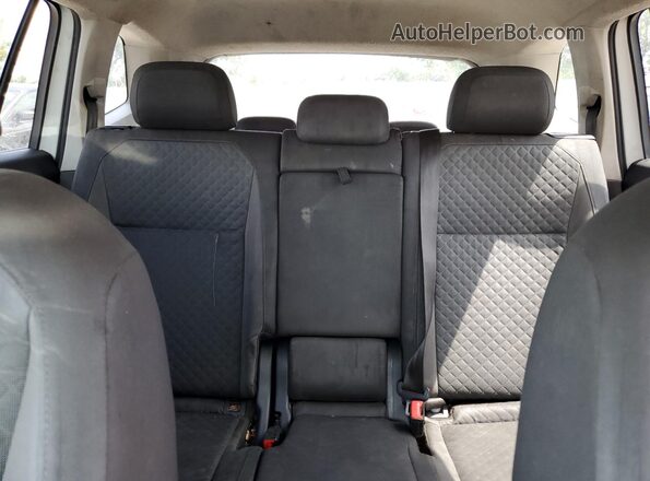 3VV1B7AX6JM014312 2018 VOLKSWAGEN TIGUAN White 