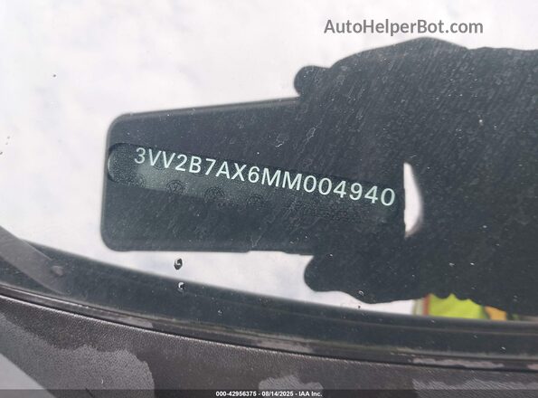3VV2B7AX6MM004940 2021 VOLKSWAGEN TIGUAN Белый 