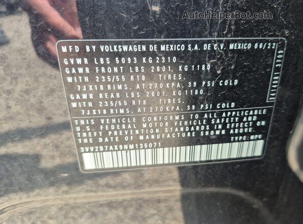 3VV2B7AX9NM135071 2022 VOLKSWAGEN TIGUAN  Вид задней части салона
