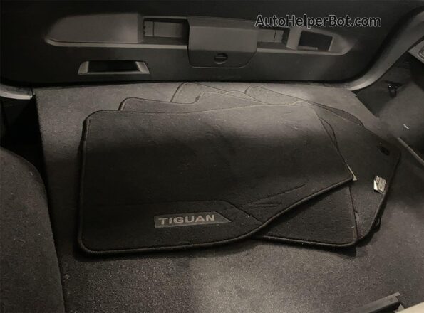 3VV2B7AX9NM135149 2022 VOLKSWAGEN TIGUAN  ხელსაწყოთა პანელის ხედი