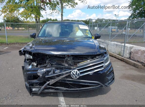 3VV2B7AXXLM152054 2020 VOLKSWAGEN TIGUAN Black Widok zestawu wskaźników
