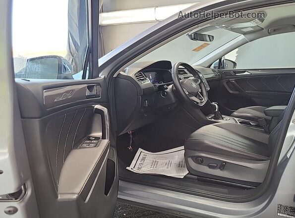 3VV3B7AX0RM106262 2024 VOLKSWAGEN TIGUAN  წინა მარცხენა ხედი სამი მეოთხედიდან