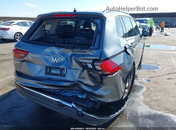 3VV3B7AX1JM005784 2018 VOLKSWAGEN TIGUAN Gray 