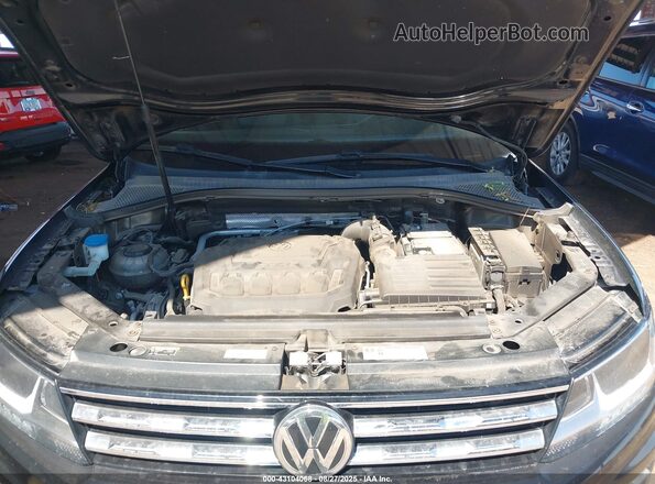 3VV3B7AX1LM126365 2020 VOLKSWAGEN TIGUAN Black Հետևի տեսք