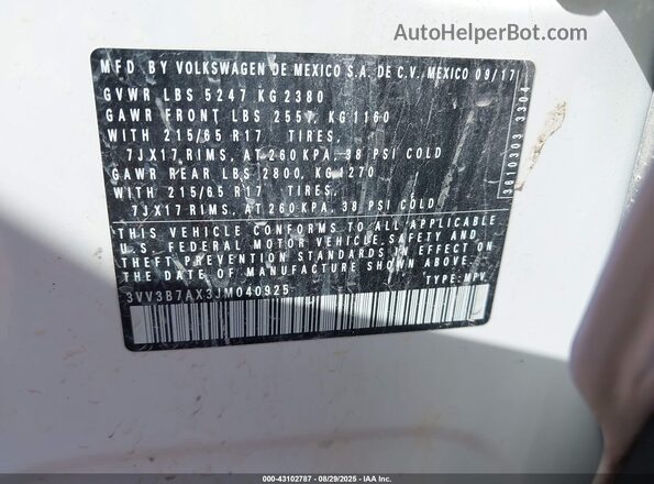 3VV3B7AX3JM040925 2018 VOLKSWAGEN TIGUAN White 