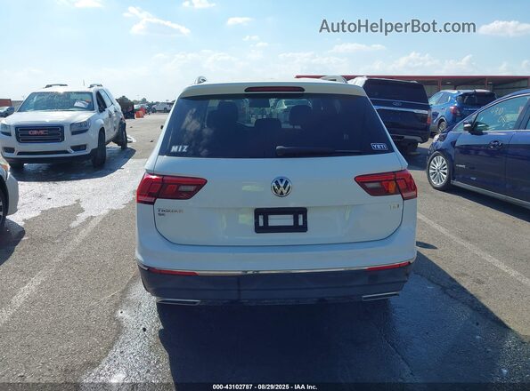 3VV3B7AX3JM040925 2018 VOLKSWAGEN TIGUAN White 