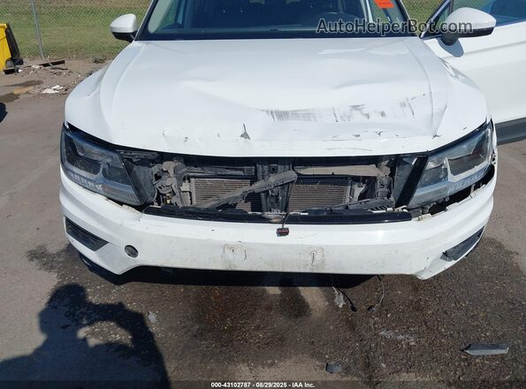3VV3B7AX3JM040925 2018 VOLKSWAGEN TIGUAN White 