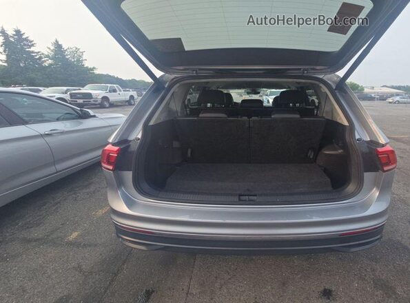 3VV3B7AX4RM084895 2024 VOLKSWAGEN TIGUAN  Widok wnętrza 360 stopni