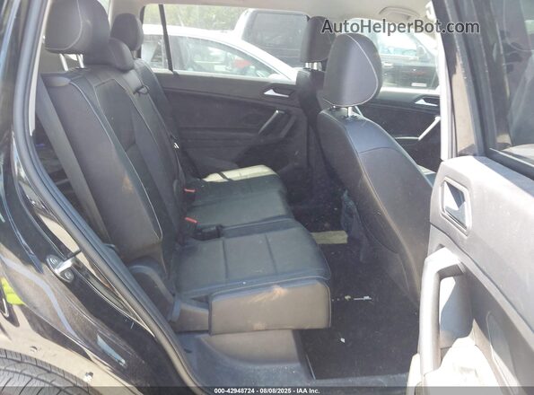 3VV3B7AX7MM030418 2021 VOLKSWAGEN TIGUAN Black 