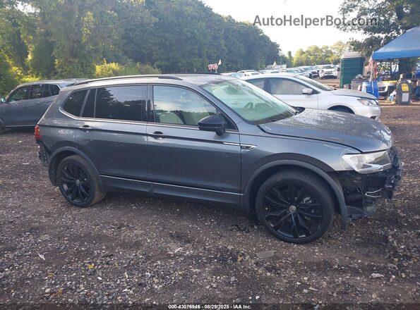 3VV3B7AX8MM138188 2021 VOLKSWAGEN TIGUAN Gray Rear interior view