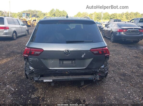 3VV3B7AX8MM138188 2021 VOLKSWAGEN TIGUAN Gray 